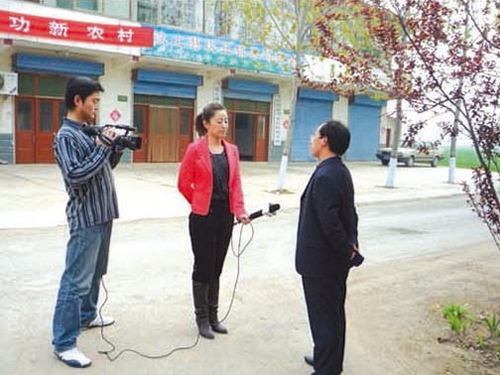 《直播民生》來我場(chǎng)采訪